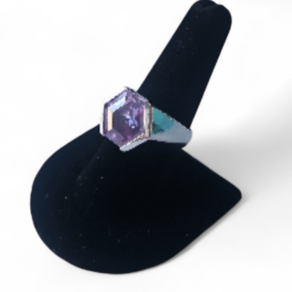 Silver Ring With Hexagon Stone- Costume Jewlery Size 9.